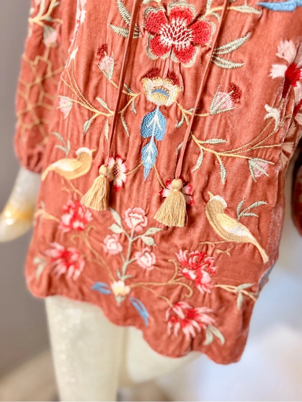 Johnny Was Clara Velvet Embroidered Peasant Silk/Rayon Blouse w/ Tassels. Sz XS